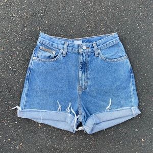 Calvin Klein Vintage 5 Pocket Women’s Mom Shorts